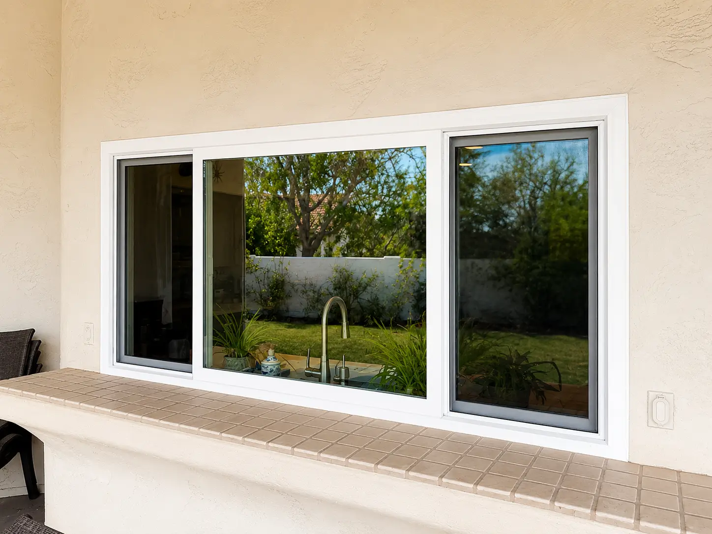 Sliding Windows Exterior